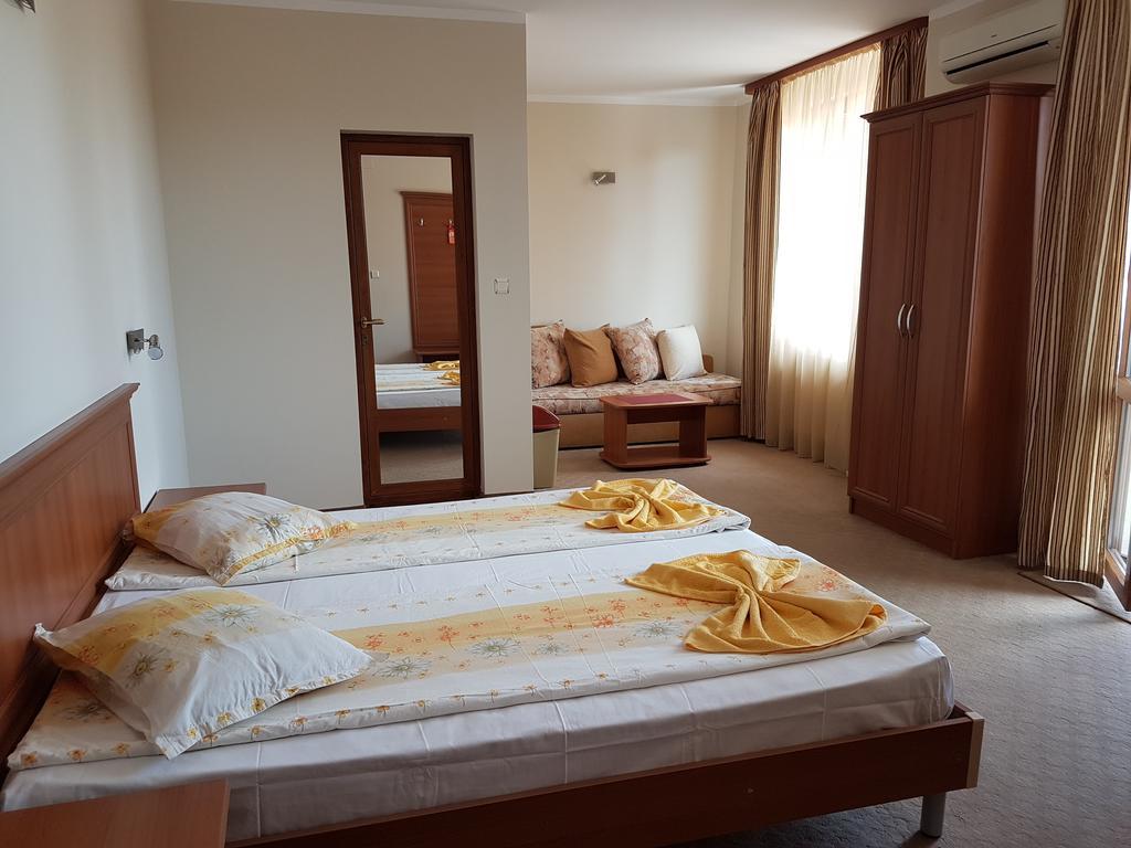 Guest House Markovi Aheloy Exterior photo