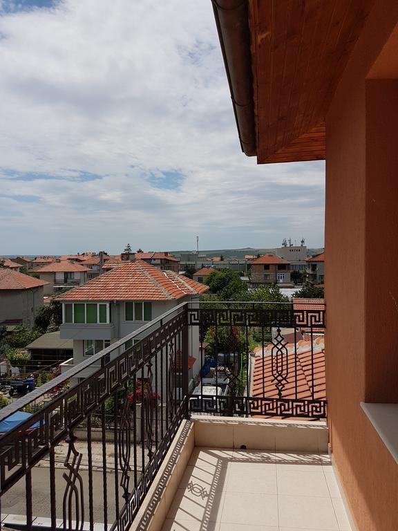 Guest House Markovi Aheloy Exterior photo