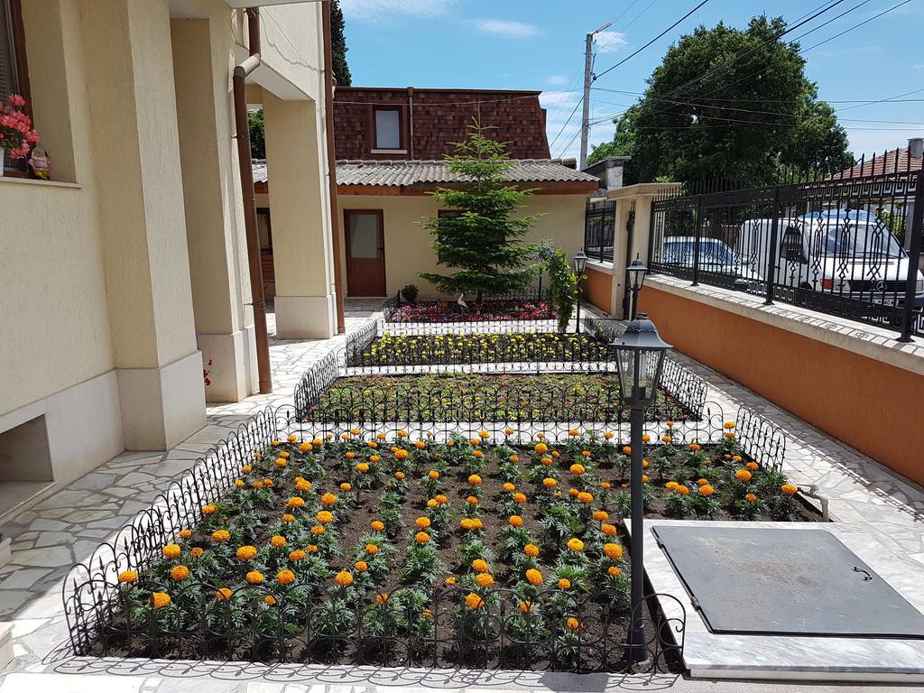 Guest House Markovi Aheloy Exterior photo