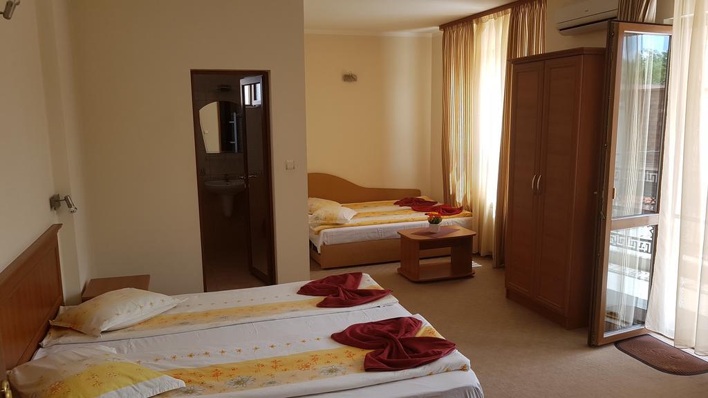 Guest House Markovi Aheloy Exterior photo